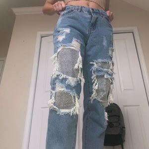 NWT Diamon Studded Boyfriend Jeans